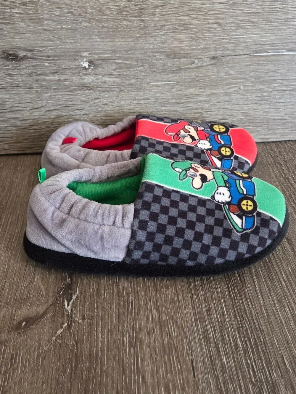 Mario Kart Kids Slippers - Mario & Luigi - 1-2